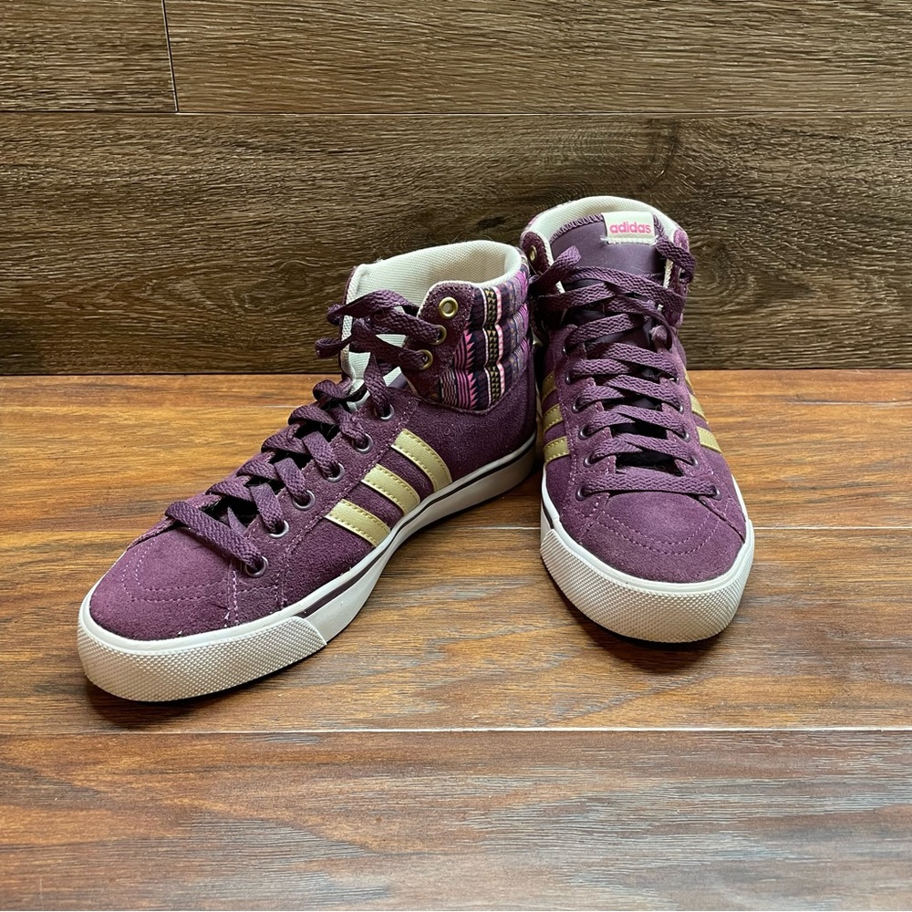 Adidas Womens Gold Purple Suede | Gently Used | Size 5.5 | Worn Once
